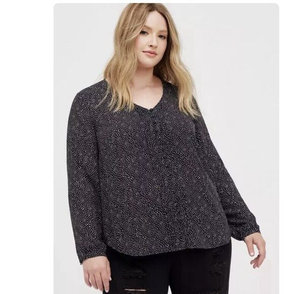 torrid Tops - Torrid Black Polka Dot Georgette Pintuck Button-Front Blouse Size 5X
